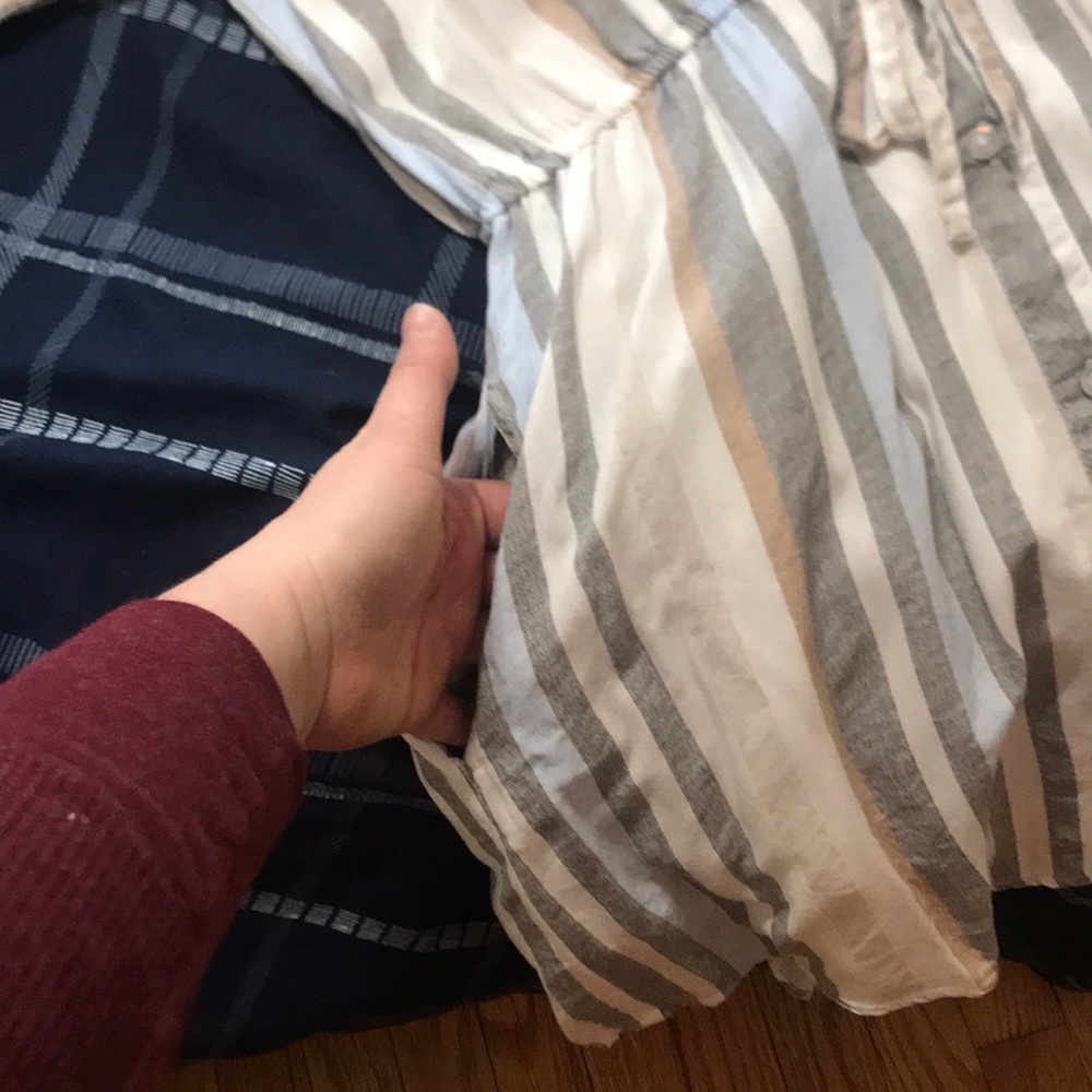 High-Low Button Down Dress - Picture 6 of 6